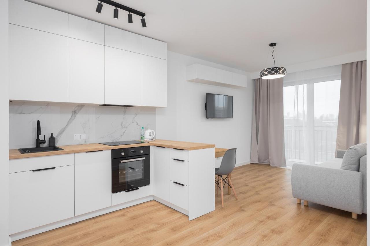 Aurora Prime Apartment Варшава Екстериор снимка